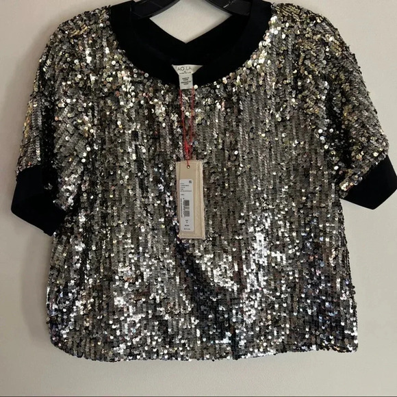 NWT Alice + Olivia Danica Sequin V Back Top - Picture 7 of 13